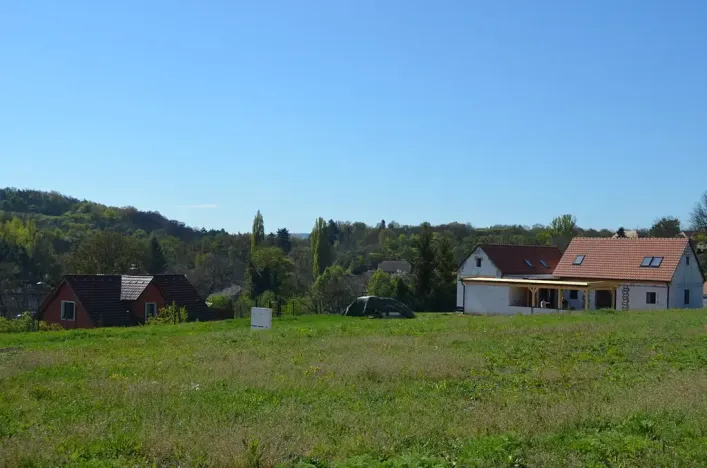 Prodej pozemku pro bydlení, Kouřim, 2449 m2