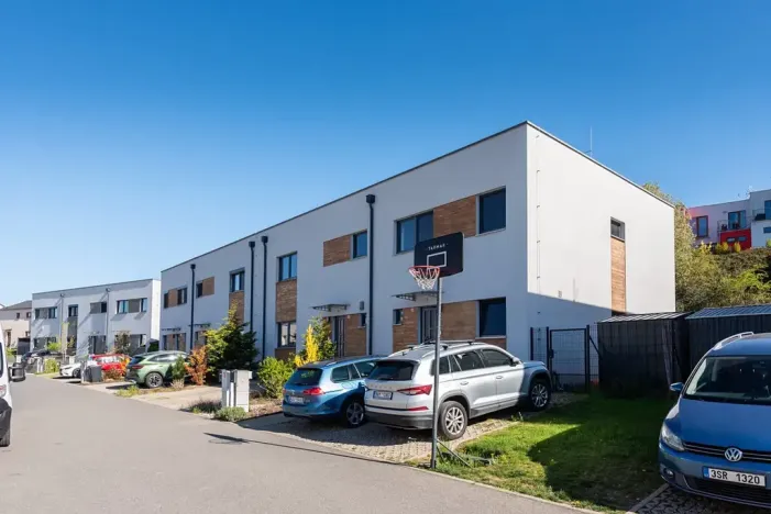 Prodej rodinného domu, Králův Dvůr, Tři Vršky, 113 m2