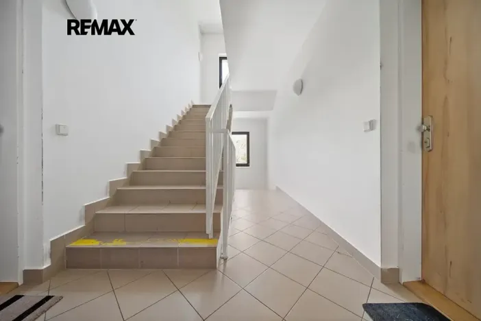 Prodej bytu 2+kk, Brno, Podbělová, 43 m2