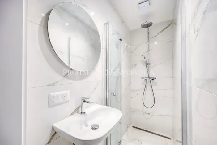 Prodej bytu 3+1, Praha - Nové Město, Spálená, 100 m2