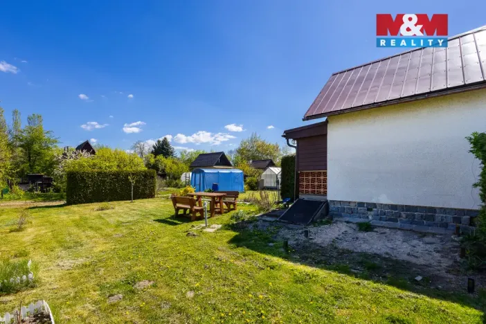 Prodej chaty, Hradec Králové - Slatina, 385 m2