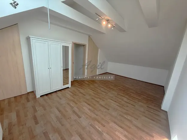Pronájem bytu 3+kk, Újezd u Brna, 80 m2