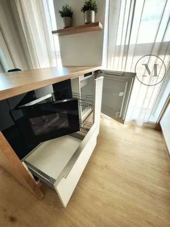 Pronájem bytu 1+kk, České Budějovice, Nádražní, 22 m2