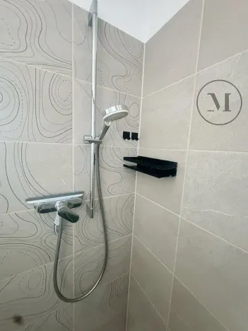 Pronájem bytu 1+kk, České Budějovice, Nádražní, 22 m2