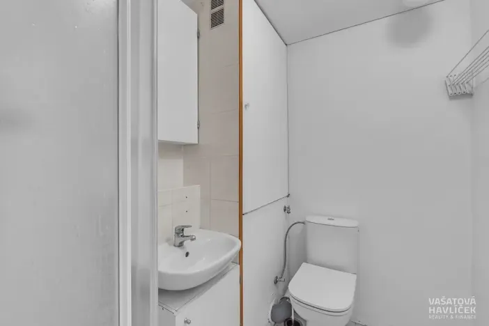 Pronájem bytu 2+kk, Pardubice, Bartoňova, 41 m2