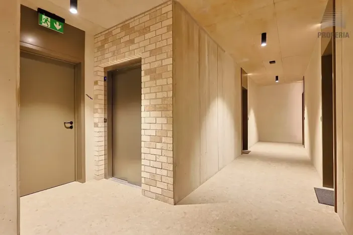 Pronájem bytu 1+kk, Brno, Bratislavská, 44 m2