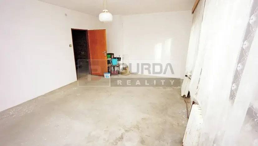Prodej podílu rodinného domu, Zeleneč, Kasalova, 285 m2