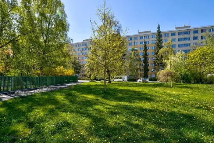 Prodej bytu 2+kk, Praha - Prosek, Novoborská, 43 m2