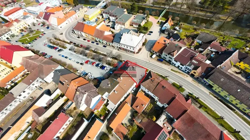 Prodej vícegeneračního domu, Veselí nad Lužnicí, náměstí T. G. Masaryka, 262 m2