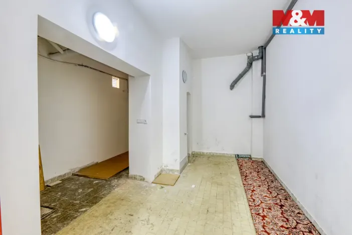 Pronájem obchodního prostoru, Nýřany, Revoluční, 220 m2