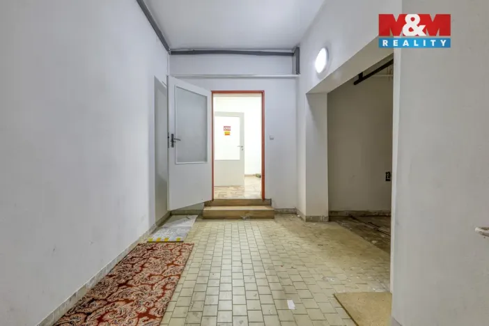 Pronájem obchodního prostoru, Nýřany, Revoluční, 220 m2