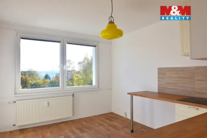 Pronájem bytu 2+kk, Česká Lípa, Jižní, 40 m2