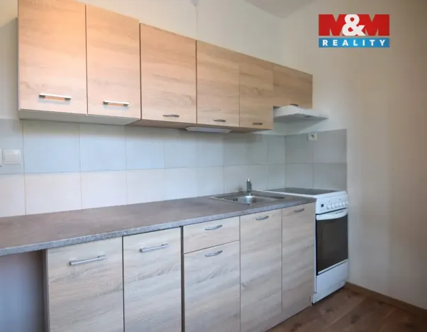 Pronájem bytu 2+1, Zákupy, Družstevní, 54 m2