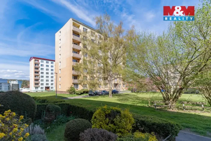 Prodej bytu 3+1, Cheb, Lomená, 60 m2