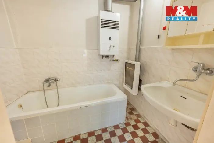 Prodej rodinného domu, Velvary, Čechova, 66 m2
