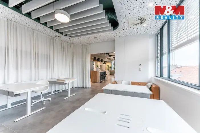 Pronájem obchodního prostoru, Praha - Michle, Jihlavská, 30 m2