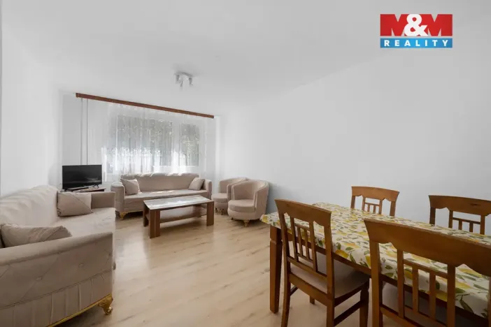 Prodej bytu 3+1, Krupka - Maršov, Dukelských hrdinů, 68 m2