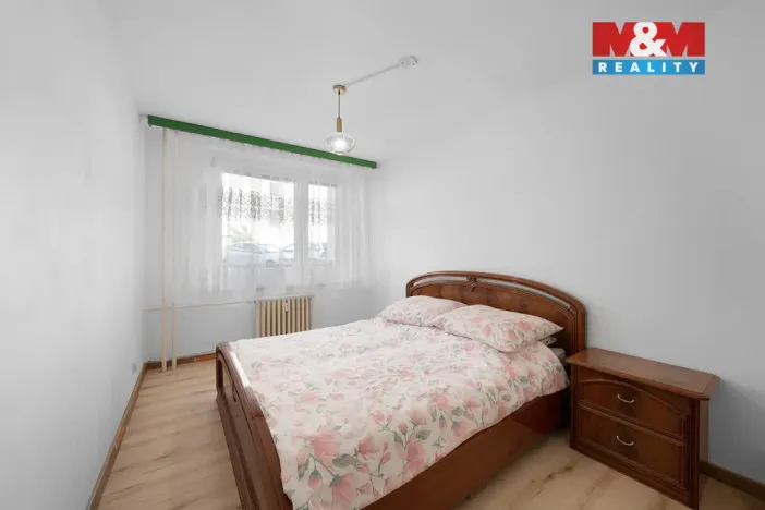 Prodej bytu 3+1, Krupka - Maršov, Dukelských hrdinů, 68 m2