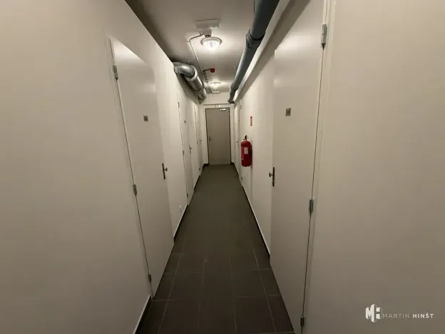 Pronájem bytu 1+kk, Praha - Hloubětín, Poděbradská, 35 m2
