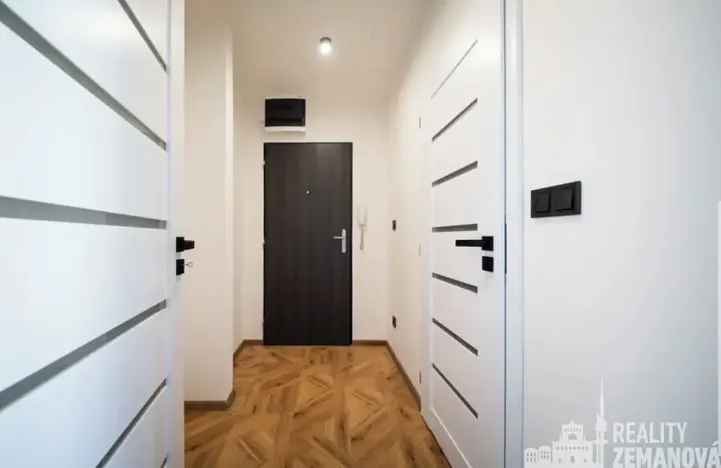 Pronájem bytu 1+kk, Kutná Hora, Ortenova, 35 m2