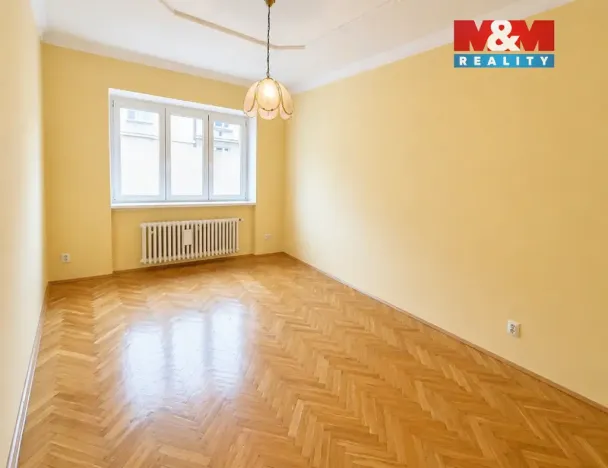 Pronájem bytu 4+kk, Praha, Biskupcova, 96 m2