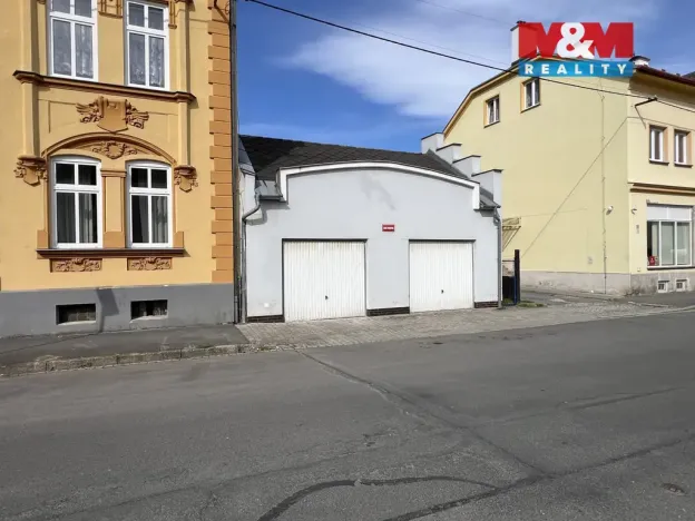 Prodej garáže, Krnov, Svatováclavská, 50 m2