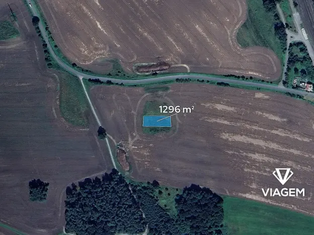 Prodej pole, Brniště, 1296 m2