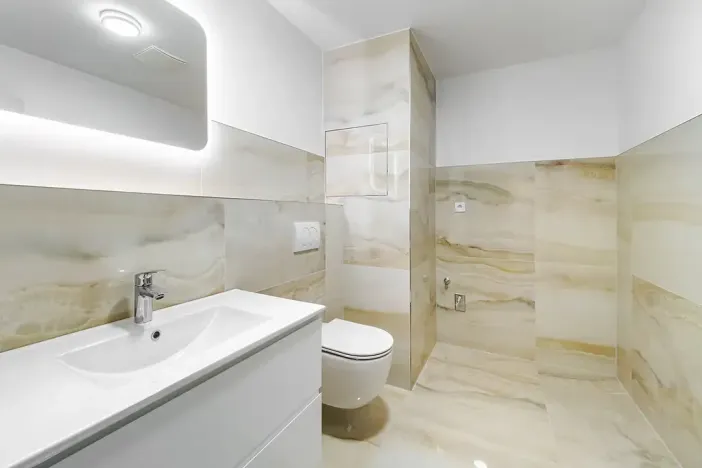 Prodej bytu 4+kk, České Budějovice, Štítného, 88 m2