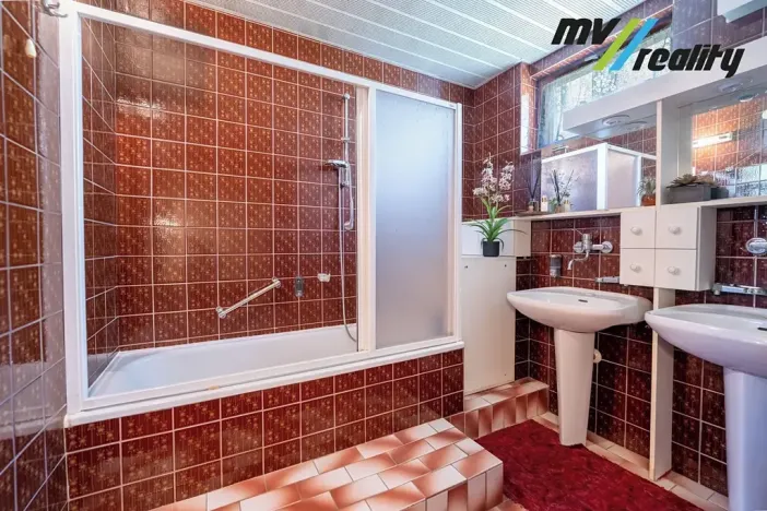Prodej rodinného domu, Kostelec nad Černými lesy, Sportovní, 156 m2