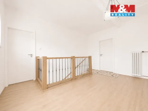 Pronájem bytu 3+kk, Praha - Běchovice, Na Korunce, 99 m2