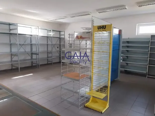 Pronájem obchodního prostoru, Louka, 597 m2