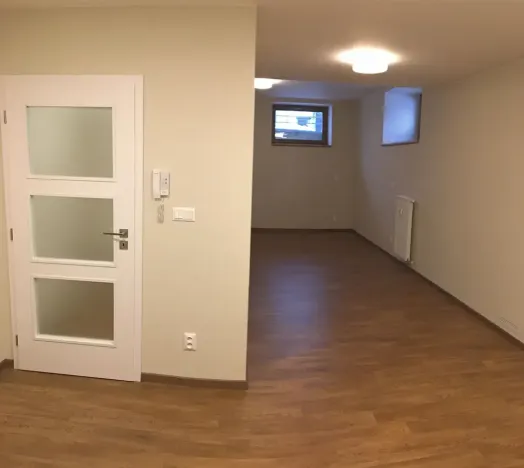 Pronájem bytu 1+kk, Praha - Kunratice, K Borovíčku, 38 m2
