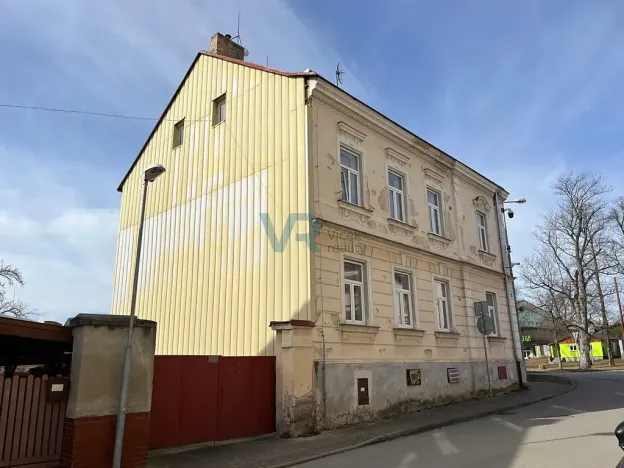 Prodej bytu 2+1, České Velenice, Komenského, 80 m2