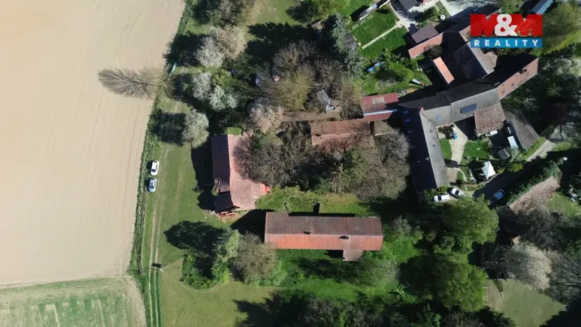 Prodej zemědělské usedlosti, Bečváry - Horní Jelčany, 90 m2