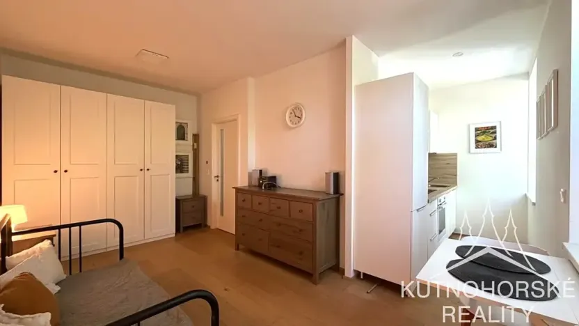 Pronájem bytu 1+kk, Kutná Hora, Pod Valy, 28 m2