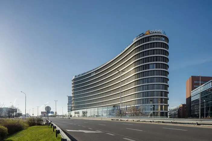 Pronájem kanceláře, Praha - Nusle, Pikrtova, 3010 m2