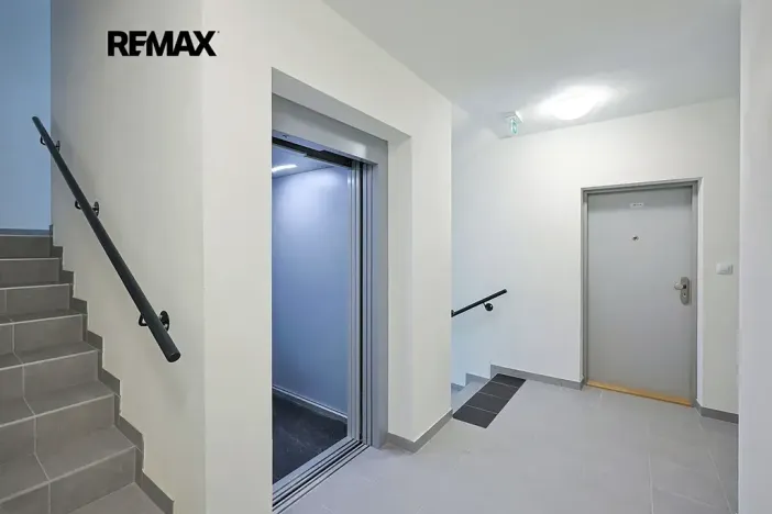 Pronájem bytu 2+kk, Plzeň, Pecháčkova, 47 m2