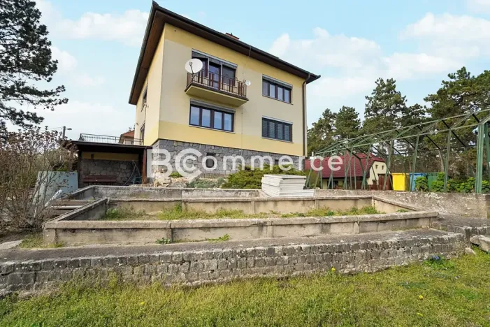 Prodej vily, Dolní Kounice, Zámecká, 270 m2