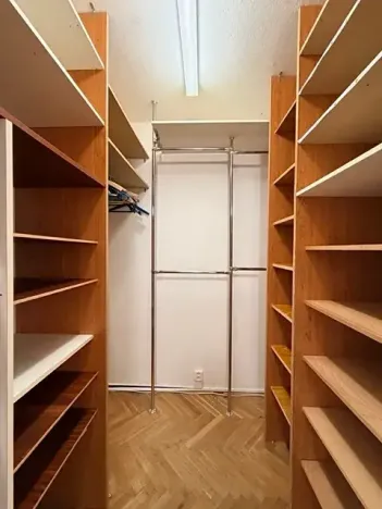 Prodej bytu 3+1, Cheb, 17. listopadu, 65 m2