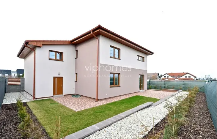 Pronájem vily, Horoměřice, Rabochova, 250 m2