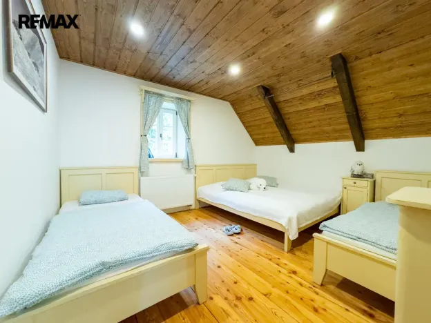 Prodej chaty, Horní Maršov, Pod Černým vrchem, 212 m2