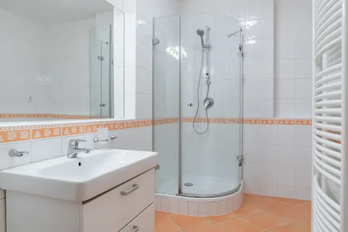 Prodej bytu 2+kk, Praha - Strašnice, Názovská, 48 m2