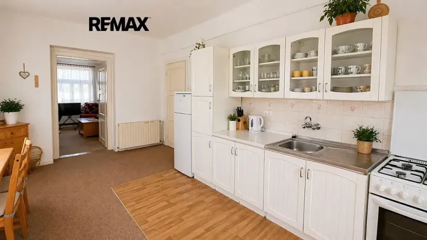 Prodej bytu 2+1, Břeclav, Denisova, 68 m2