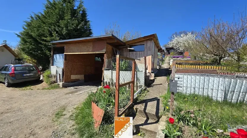 Prodej zahrady, Kadaň, 327 m2