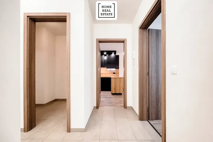 Prodej bytu 3+kk, Praha - Strašnice, Zvěřinova, 97 m2