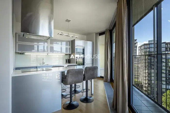 Pronájem bytu 3+kk, Praha - Žižkov, Ke kapslovně, 96 m2