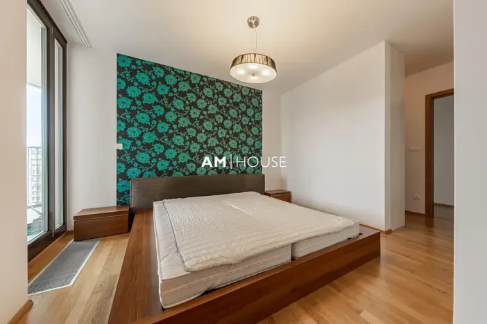 Pronájem bytu 3+kk, Praha - Žižkov, Ke kapslovně, 96 m2