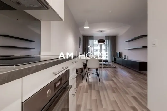 Pronájem bytu 2+kk, Praha - Strašnice, Zvěřinova, 57 m2