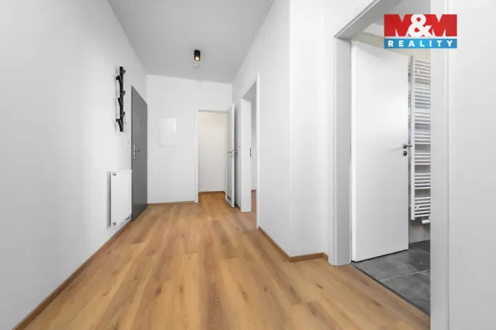 Pronájem bytu 2+kk, Dobřany, 55 m2