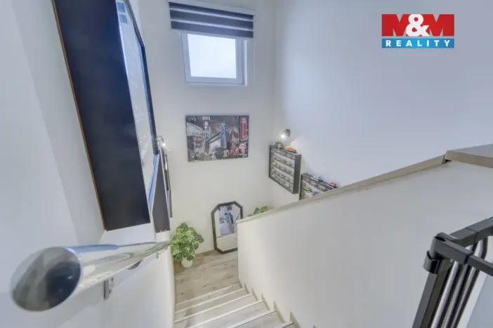 Prodej bytu 4+kk, Králův Dvůr - Křižatky, Na Vinohradech, 94 m2